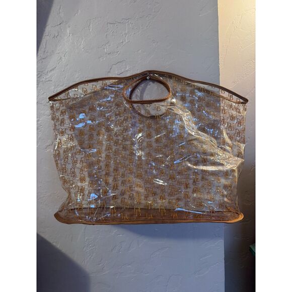 Vintage D&B Dooney & Bourke Oversized Clear Vinyl Tote Bag Large Brown Tan - Picture 2 of 9